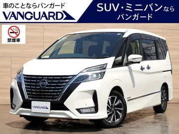 日産 セレナ ハイウェイスターＶ：セレナ ハイウェイスターＶ ８人乗り アルパインナビ ８人乗り