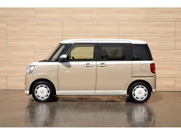 ダイハツ ムーヴキャンバス Ｇ ＳＡＩＩＩ：メーカーオプションのストライプスカラー（ホワイト）装備