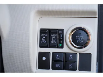 ダイハツ ムーヴキャンバス Ｇ ＳＡＩＩＩ：両側パワースライドドアスイッチ装備