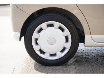 ダイハツ ムーヴキャンバス Ｇ ＳＡＩＩＩ：オゾン発生器を使用し展示車全車、オゾン消臭・抗菌・室内クリーニングしておりますので清潔、快適にお乗り頂けます