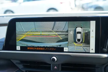 トヨタ クラウン Ｚ：パノラミックビューモニター・アドバンスドパーク装備